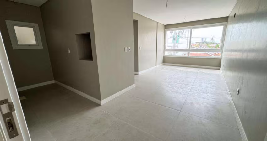 Apartamento 2 Dormitórios à venda no Bairro Centro com 70 m² de área privativa - 1 vaga de garagem