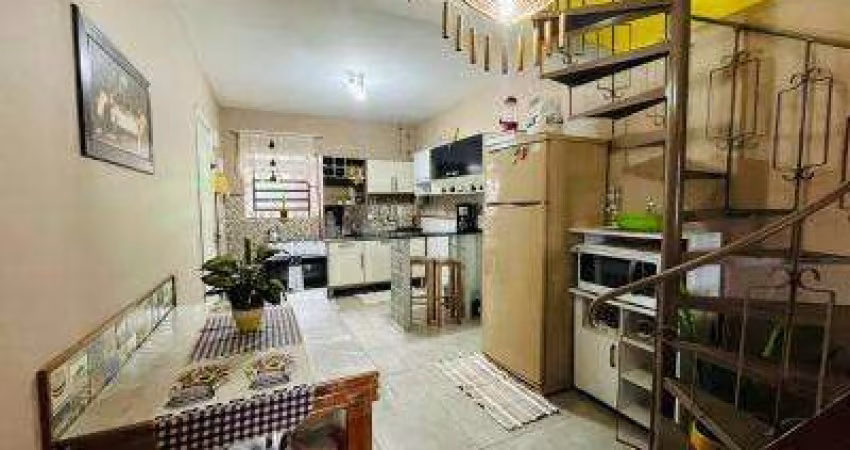 Sobrado/ Duplex 3 Dormitórios à venda no Bairro Zona Nova com 100 m² de área privativa