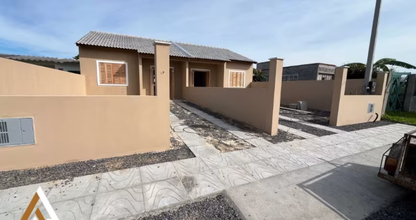 Casa com 2 quartos à venda no Centro