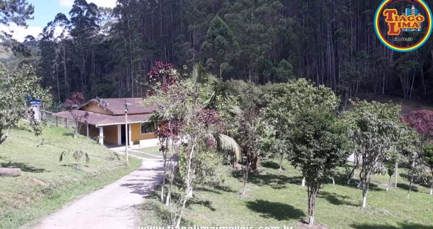 Sítio / Chácara para Venda em Natividade da Serra, Pouso Alto, 2 dormitórios, 1 suíte, 2 banheiros, 1 vaga