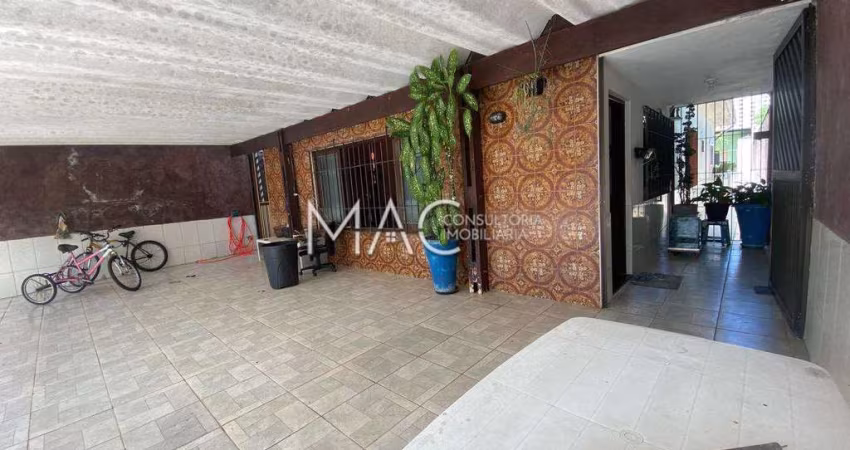 Casa com 3 quartos, Maracanã, Praia Grande - R$ 675 mil, Cod: 573
