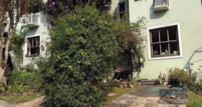 Casa em Condomínio 2 dormitórios à venda Lomba do Pinheiro Porto Alegre/RS