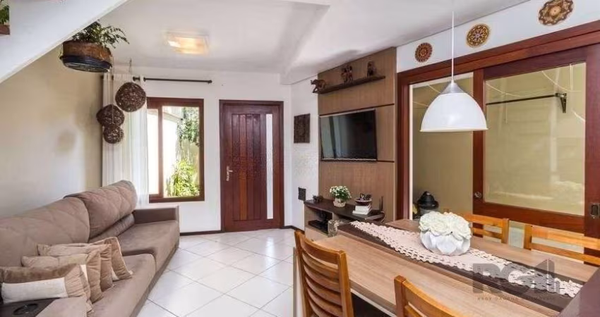 Casa em condomínio de 84m² - 2 dormitórios, 1 suíte e 1 vaga no bairro Ipanema