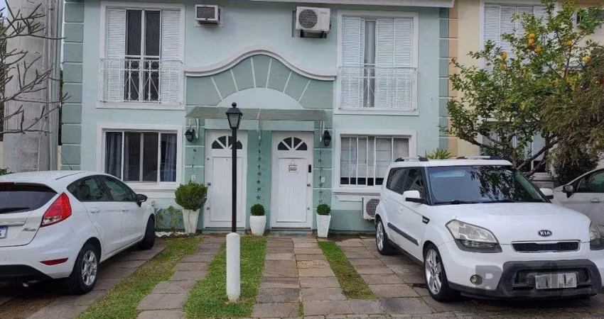 Sobrado em condomínio, 2 quartos, suite americana, churrasqueira, 1 vaga - Bairr