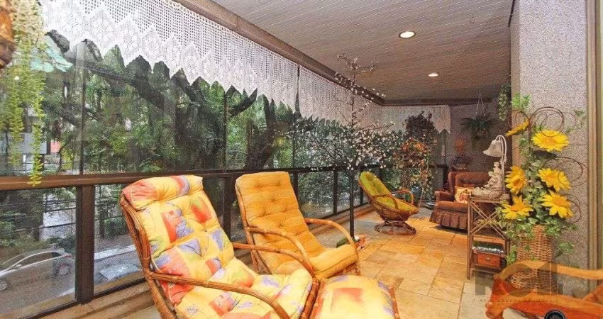 Excelente apartamento de 315m² com 3 dormitórios e 2 vagas.