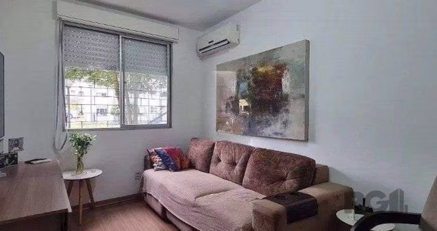 Apartamento de 02 dormitórios, no bairro Jardim Itu, para locação / aluguel