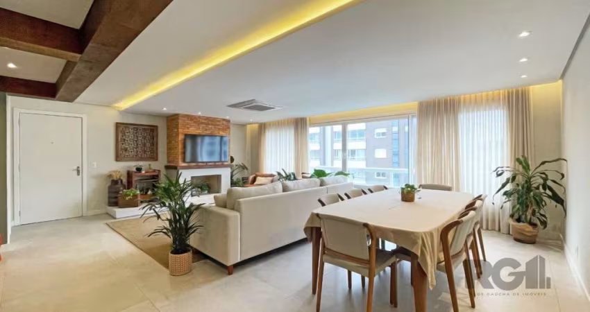 Apartamento para Venda - 159m²,  4 suites, 3 vagas - Menino Deus
