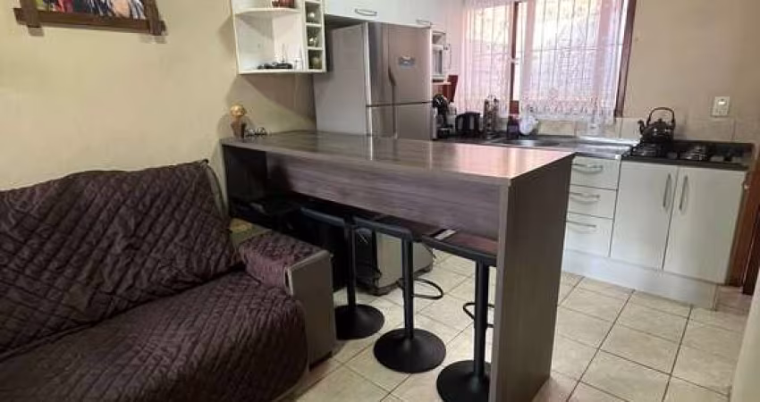 Casa em condomínio no bairro Guarujá