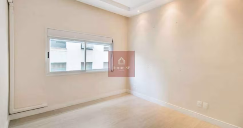 Belíssimo apartamento reformado para venda e locação.