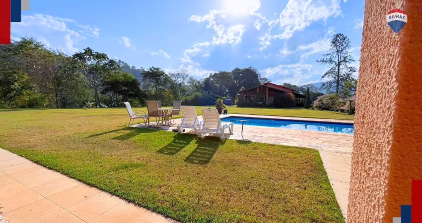 S30 - Luxuosa Propriedade Rural - 2.8 hectares de elegância