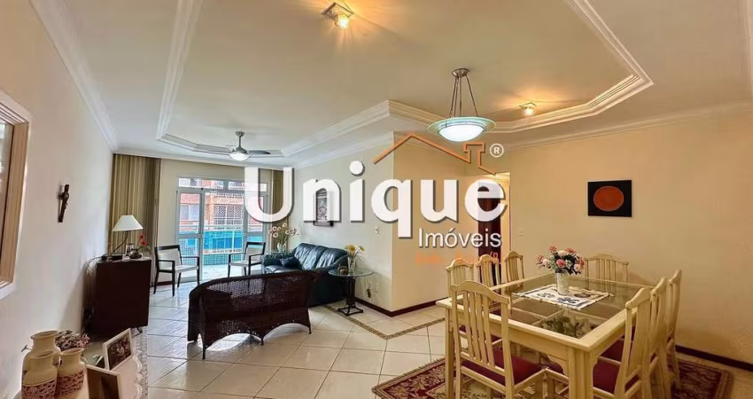 Apartamento pé na areia com porteira fechada, à venda por R$1.200.000,00.