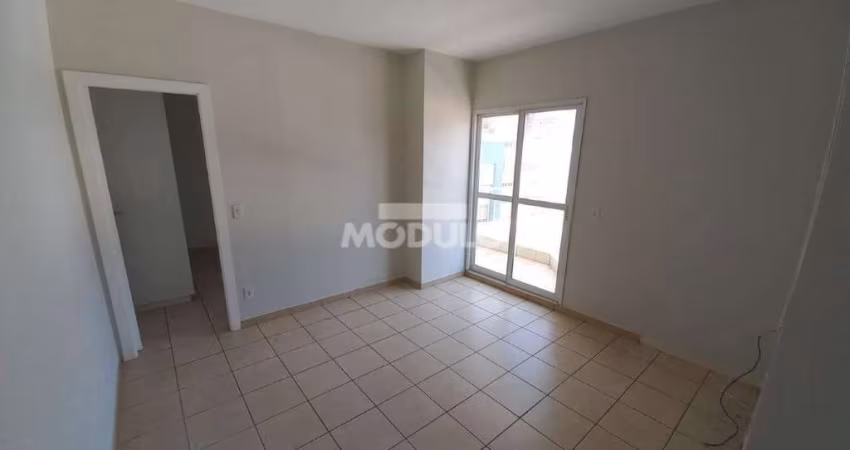 Apartamento para locação no Centro da Cidade