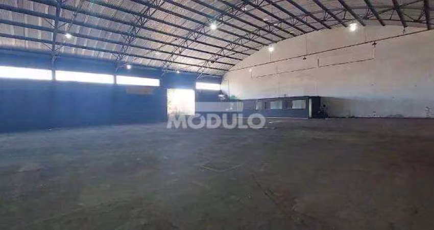 Galpão comercial para locação, bairro Custódio Pereira