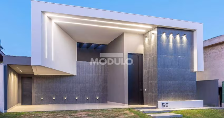 CASA DE CONDOMÍNIO à venda, 4 quartos, 3 suítes, 3 vagas, Laranjeiras - Uberlândia/MG