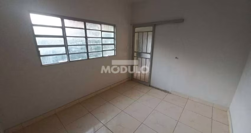 Casa residencial para locação no Bairro Umuarama