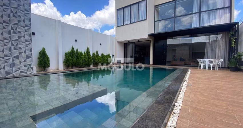 Excelente Casa com Fino Acabamento Jardim Brasilia