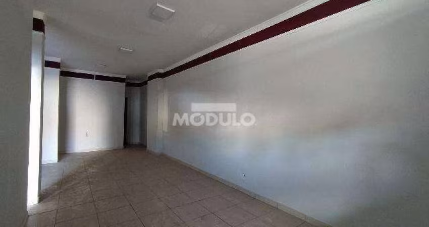 Loja para alugar no bairro Tibery