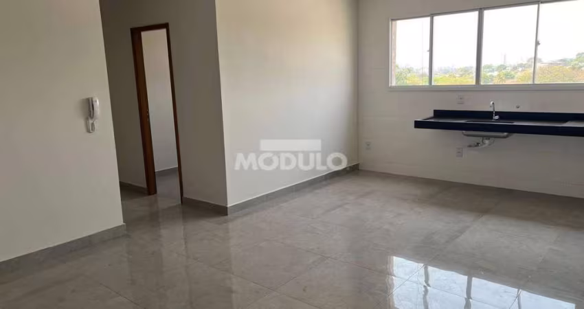 APARTAMENTO à venda, 3 quartos, 1 suíte, 2 vagas, DONA ZULMIRA - Uberlândia/MG