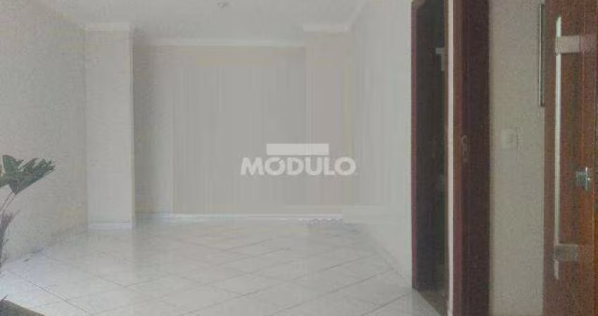 Apartamento para locação no Saraiva