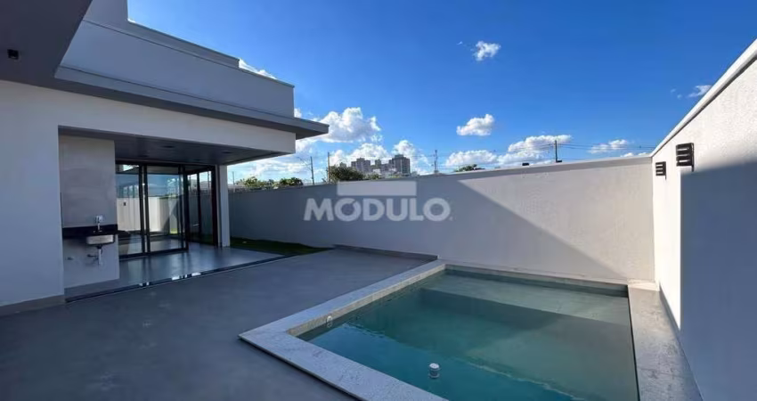 CASA DE CONDOMÍNIO à venda, 3 quartos, 3 suítes, 4 vagas, JARDIM BOTANICO - Uberlândia/MG