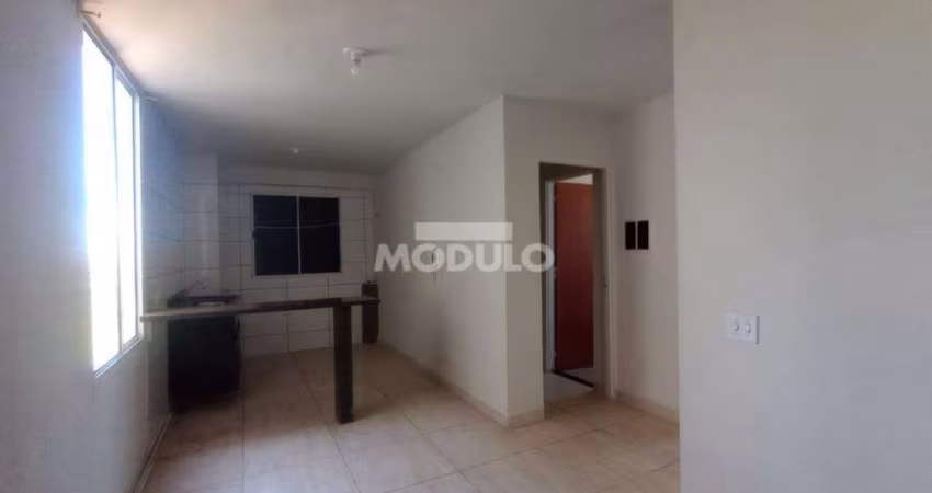APARTAMENTO à venda, 2 quartos, 1 suíte, 1 vaga, LOTEAMENTO RESIDENCIAL PEQUIS - Uberlândia/MG