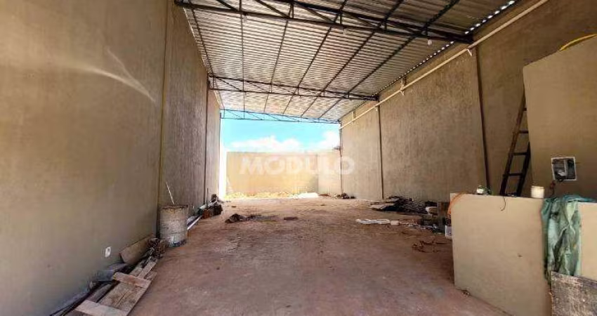 Barracão Comercial para locação Bairro Custódio Pereira