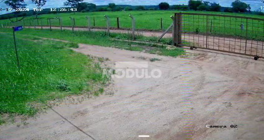 CHÁCARA à venda, Bairro Zona Rural - Uberlândia/MG