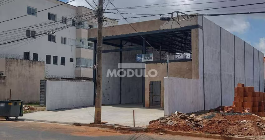 Galpão comercial para locação, bairro Alto Umuarama