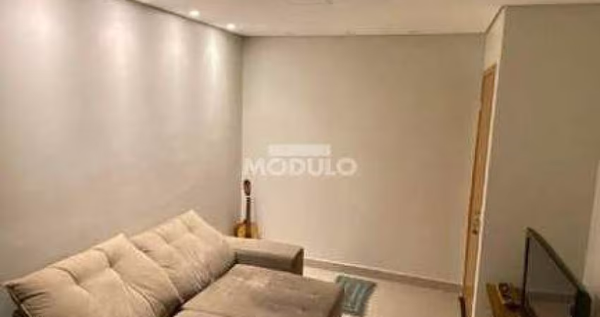 APARTAMENTO à venda, 2 quartos, 1 suíte, 1 vaga, RESIDENCIAL LAGO AZUL - Uberlândia/MG