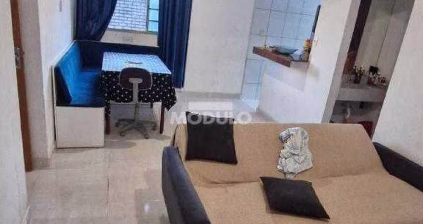 CASA RESIDENCIAL à venda, 2 quartos, 2 vagas, Shopping Park - Uberlândia/MG