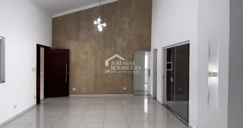Casa com 3 dormitórios, 240 m², à venda por R$ 1.300.000- Nossa Senhora do Perpétuo Socorro - Pindamonhangaba/SP