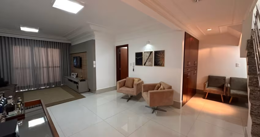 Cobertura duplex - Jardim Finotti com 210m²