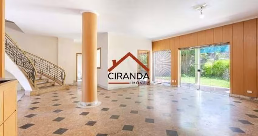 Casa comercial à venda na Rua Natingui, 1342, Vila Madalena, São Paulo