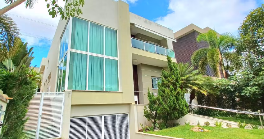 Casa a venda em alphaville salvador 2 com 5 quartos mobiliada e reformada