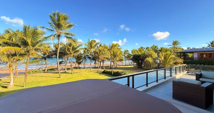 Casa a venda no porto busca vida resort com 5 suites reformada e frente mar