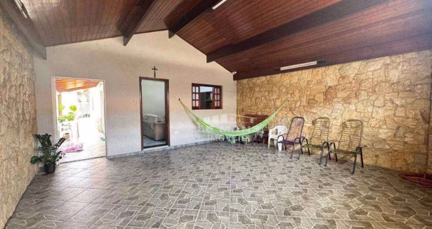 Casa a venda, 3 quartos, 1 suíte, 2 vagas, no bairro Mário Dedini em Piracicaba - SP