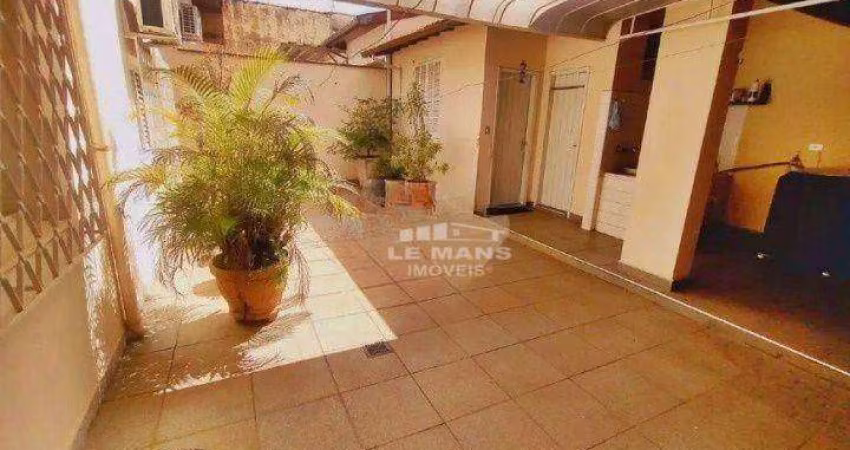 Casa a venda ou alugar, 3 quartos, 1 suíte, 2 vagas, no bairro Alemães em Piracicaba - SP