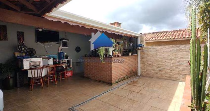 Casa de 3 dormitórios no condomínio Bosques da Vila Cotia