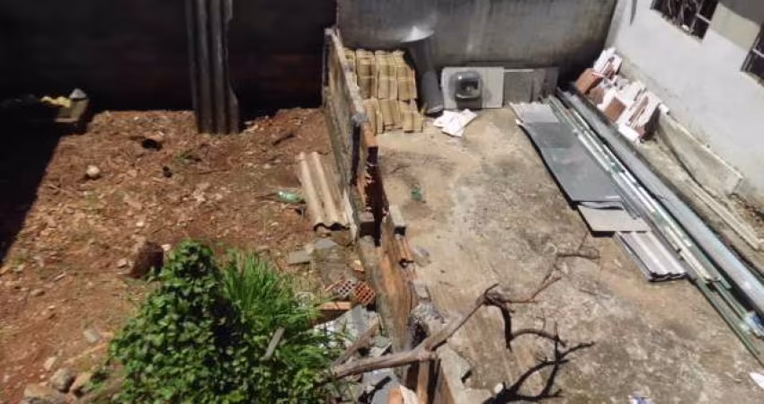 Casa com 3 quartos à venda na Rua Augusto dos Anjos, Santa Mônica, Belo Horizonte