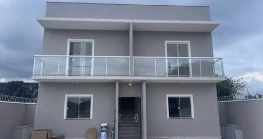 Casa com 2 dormitórios à venda, 70 m² por R$ 220.000,00 - Balneário São Pedro - São Pedro da Aldeia/RJ