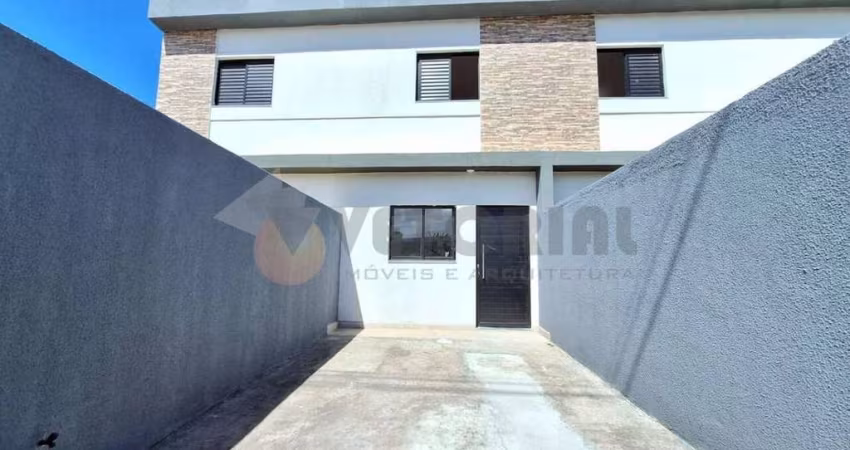 Sobrado à venda em Caraguatatuba, Balneário dos Golfinhos, com 2 quartos, 65m²