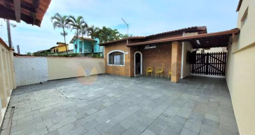 Casa com 2 quartos, 117m², à venda em Caraguatatuba, Balneário dos Golfinhos