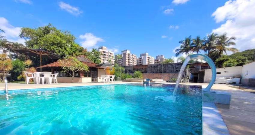 Flat à venda em Caraguatatuba, Martim de Sá, com 1 quarto, 38m²