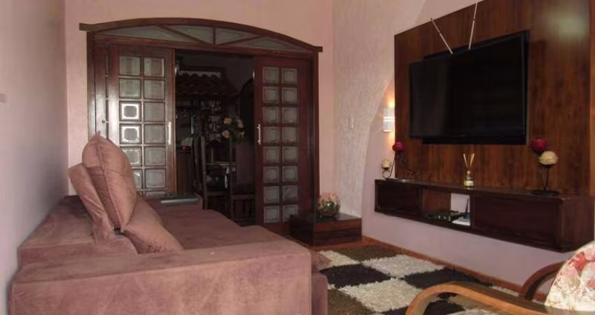 Casa à venda, 5 quartos, 3 suítes, 2 vagas, Interlagos - Divinópolis/MG