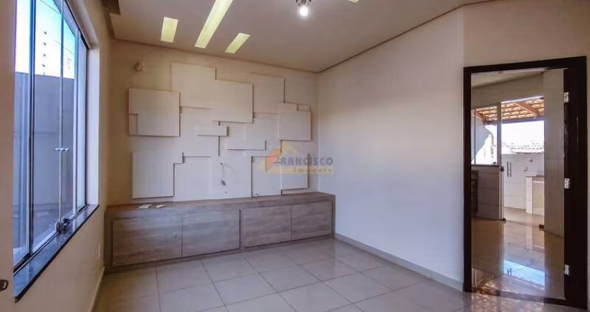 Casa para aluguel, 3 quartos, 1 suíte, 1 vaga, Manoel Valinhas - Divinópolis/MG