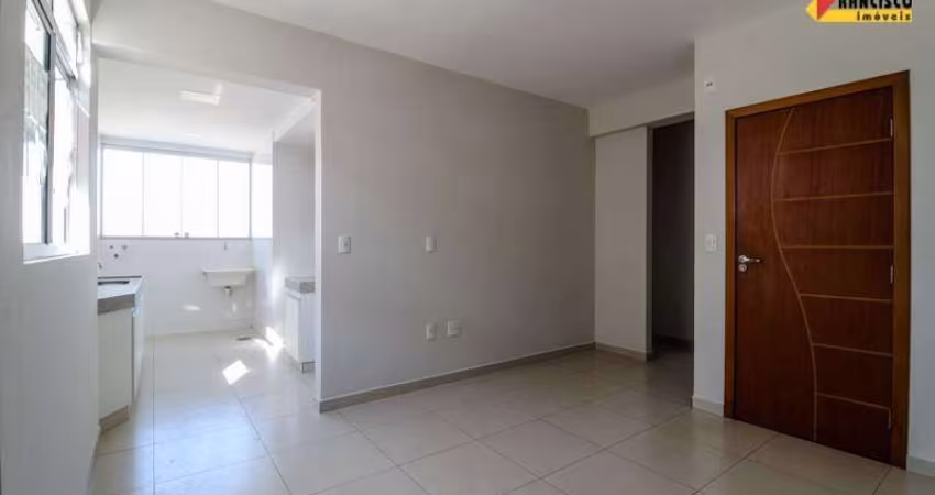 Apartamento para aluguel, 2 quartos, 1 suíte, 1 vaga, São Judas - Divinópolis/MG