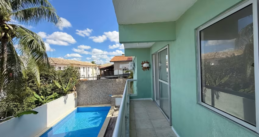Quarto e Sala à Venda em Stella Maris | Vista para a Piscina | Condomínio com Lazer