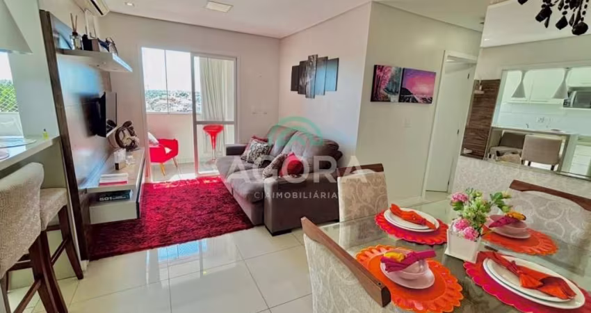 Apartamento com 2 (dois) dormitórios e 1 (uma) vaga, localizado no bairro Igara.