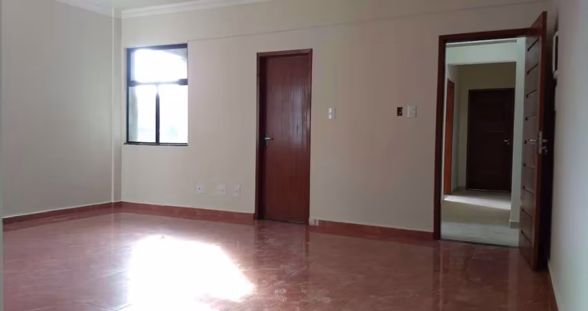 Oportunidade de investimento em apartamento de 3 quartos com suíte e vaga de garagem no bairro São Sebastião, Conselheiro Lafaiete-MG!