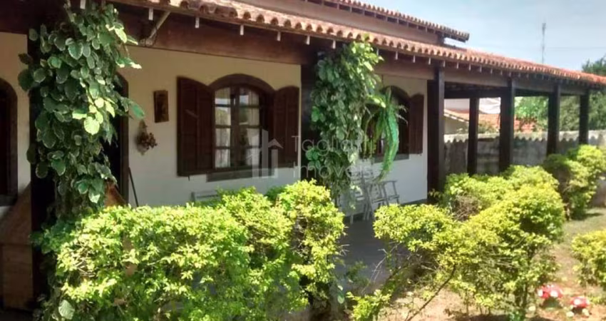 Casa à venda no bairro Iguabinha em Araruama/RJ